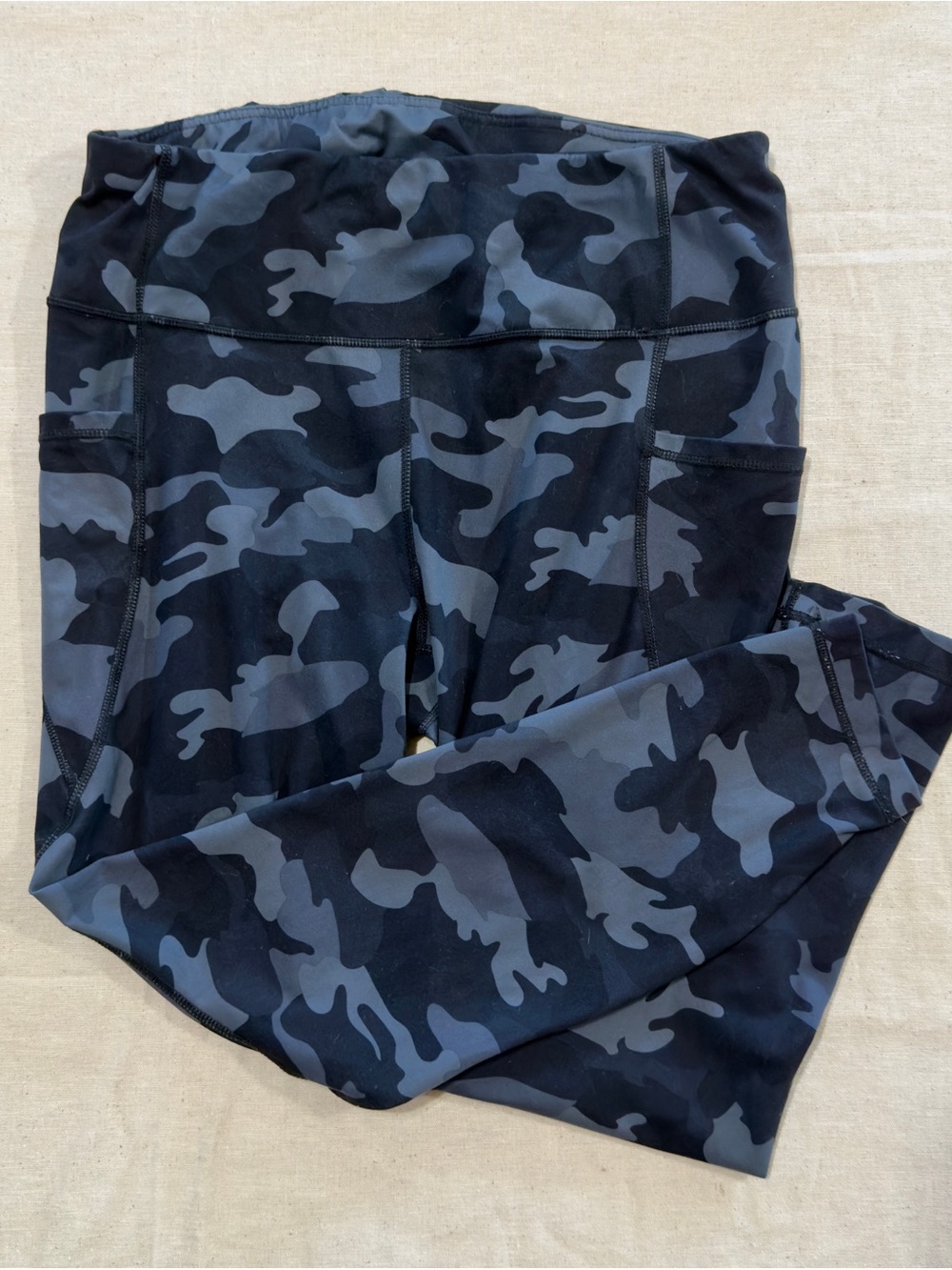 Yogalicious Kids Camo Leggings - Black/Gray